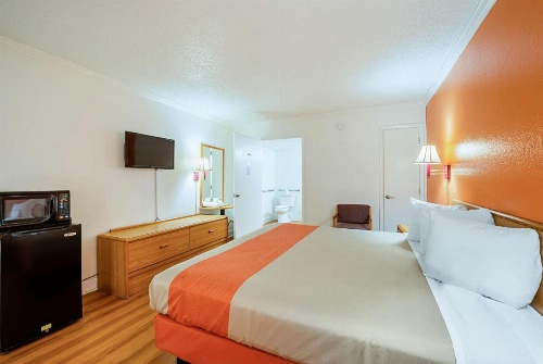Motel 6-Perry, GA image 11