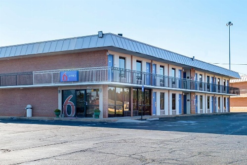 Motel 6-Perry, GA image 19