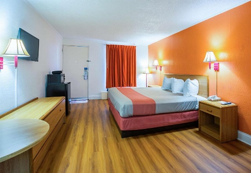 Motel 6-Perry, GA image 8
